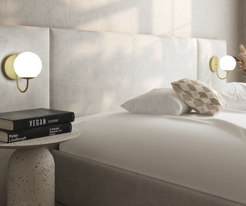 Nila Windsor Panel bed